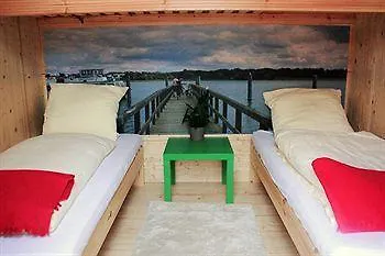 إيزي لودجيز