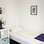 Hotel Easy