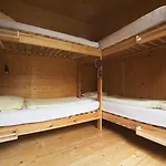 Easy Hotel